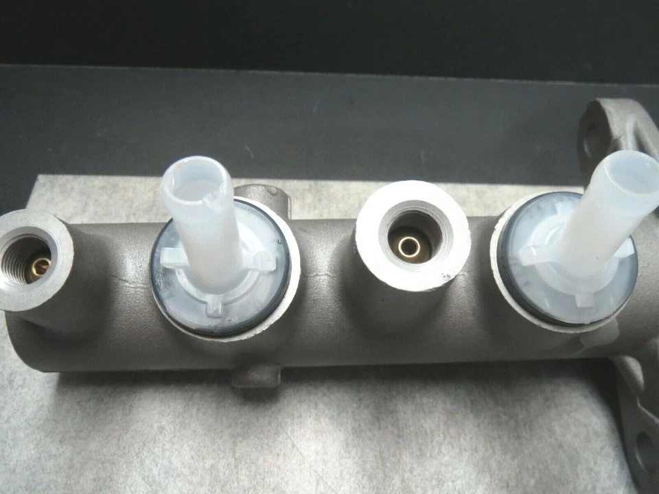 New Brake Master Cylinder for 95-00 Mitsubishi Eclipse Made in USA - Ships Fast! - Image 2 of 4