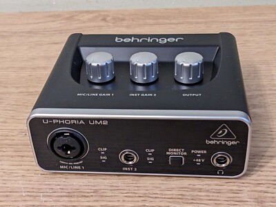 Behringer UM2 U-Phoria USB audio interface microphone sound preamp