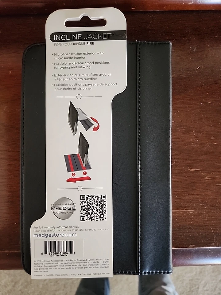 M-Edge - Kindle Fire - Black Trip Jacket Carrying Case For Tablet NEW - READ - Image 2 of 2