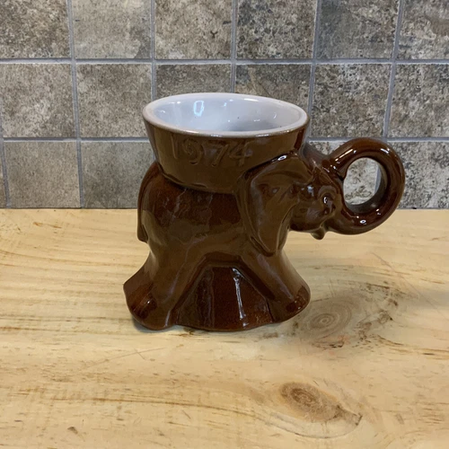 Vintage Frankoma 1974 Republican GOP Elephant Political Coffee Mug Cup Brown