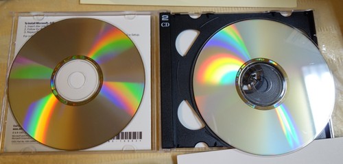 Microsoft Office XP Standard Version 2002 - Picture 2 of 5