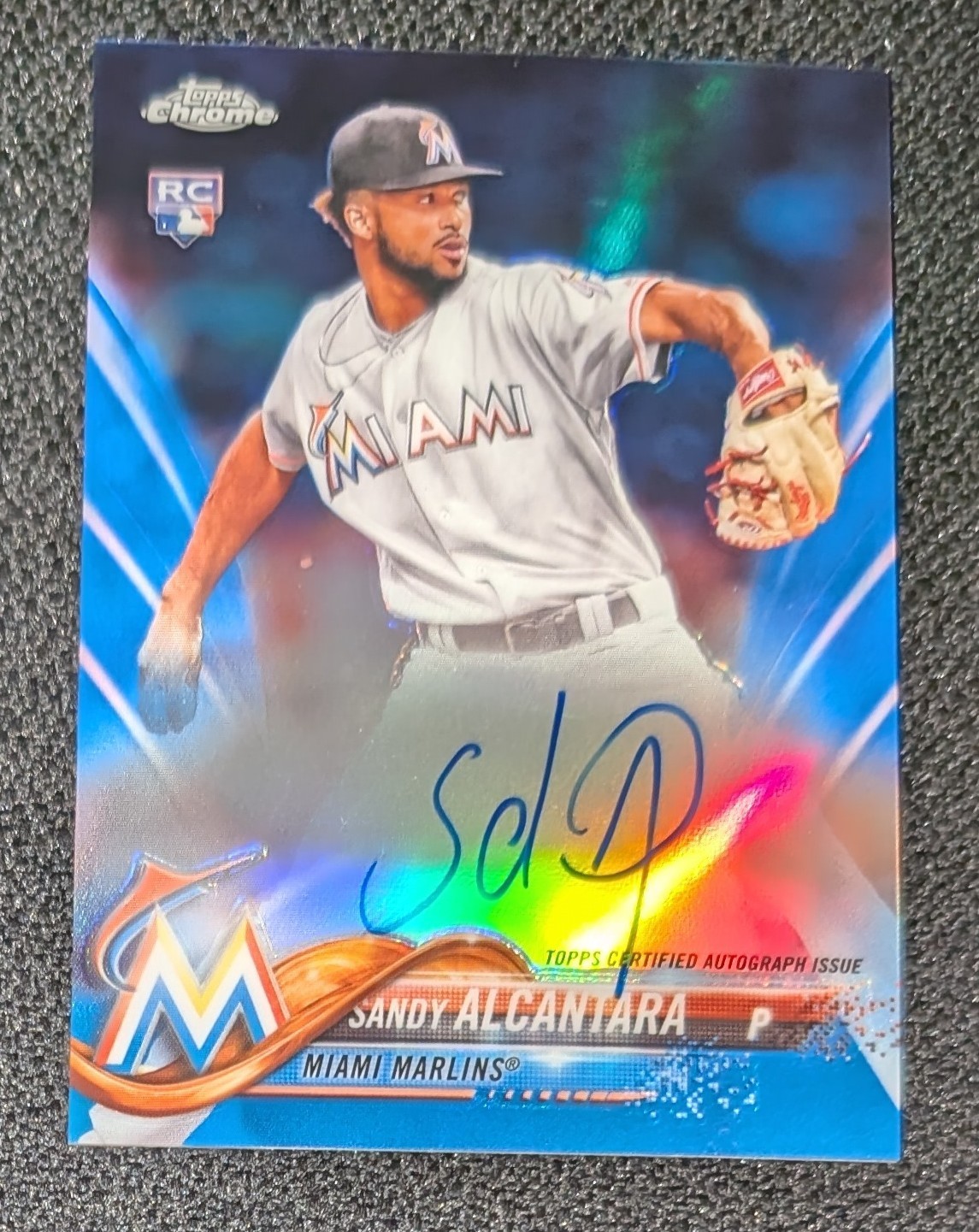 2018 Topps Chrome Rookie Auto Sandy Alcantara #RA-SA Blue Refractor /150 Marlins