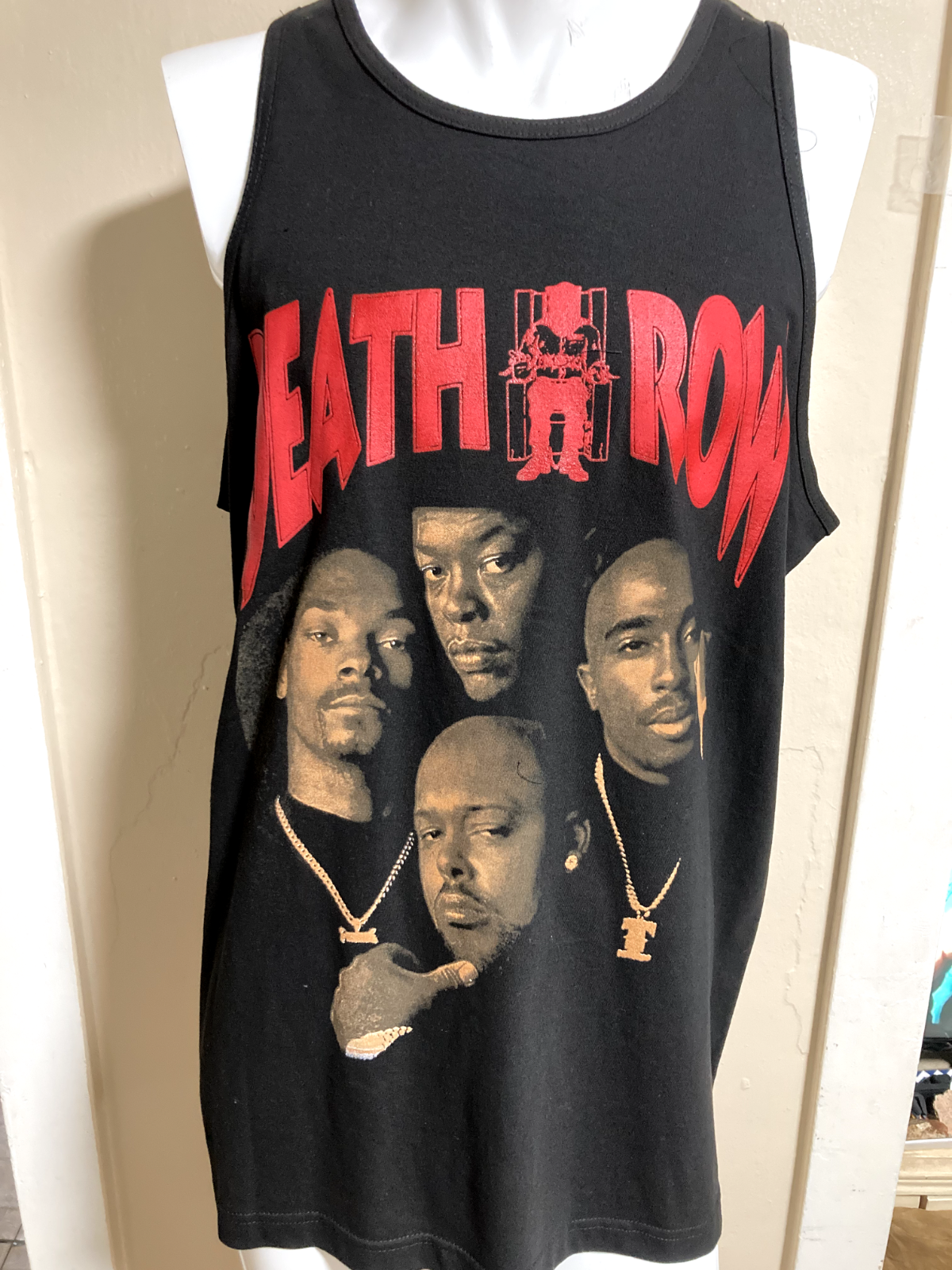 FILA DEATH ROW TAGLIA XL colore NERO spedito con USPS prima classe.