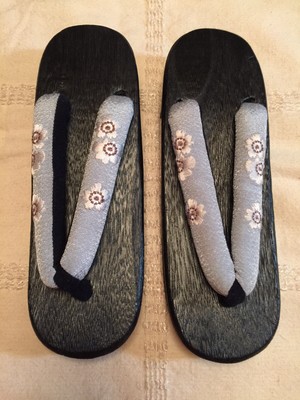 hibachi sandals