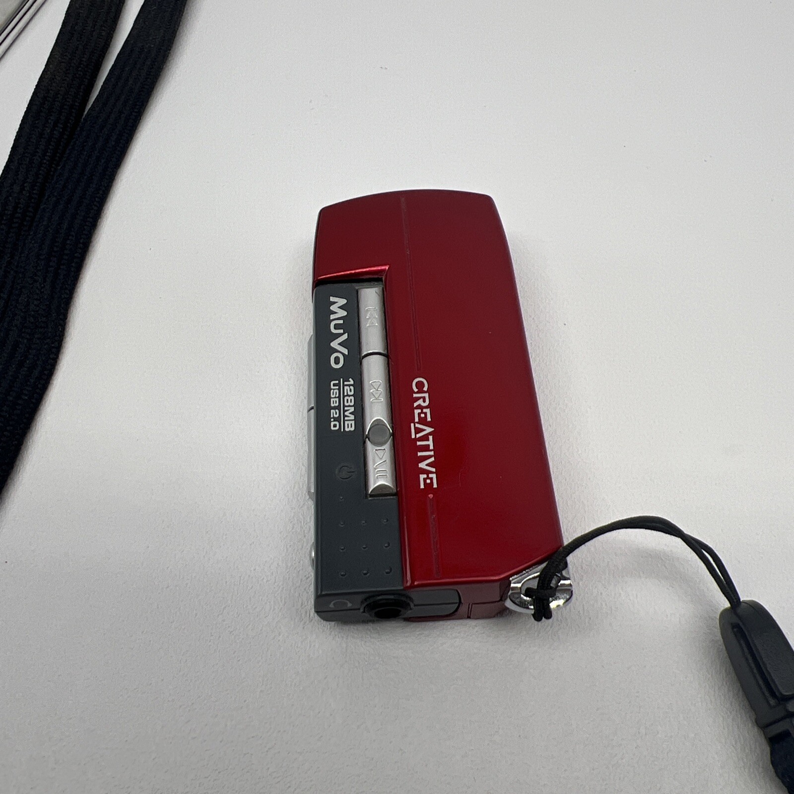 Creative Labs Nomad MuVo 128MB MP3 Player DAP-TD001 USB Memory Red *Tested*