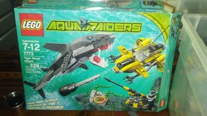 lego tiger shark