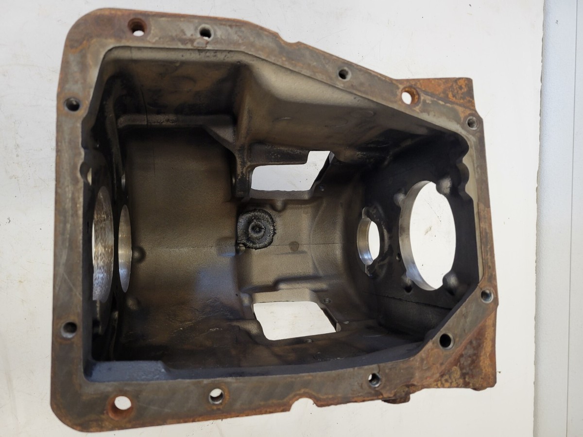 1968-1990 GM GMC Chevy Jeep SM465 Transmission Main Case 465452