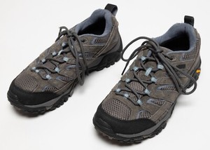 merrell moab 2 low waterproof