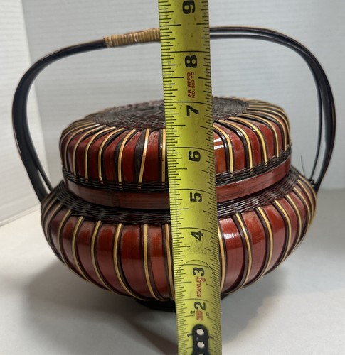 Vintage chinesischer Bambuskorb mit Deckel und Griff - Bild 2 von 4