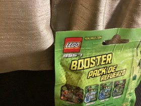 Lego Ninjago Masters of Spinjitzu Lizaru 9557 Battle Spinner Booster Pack 2012
