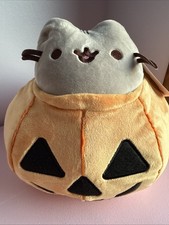 NEW EXCLUSIVE W/ TAGS 9.5" Halloween Pusheen Plush in a Pumpkin Jack-O-Lantern