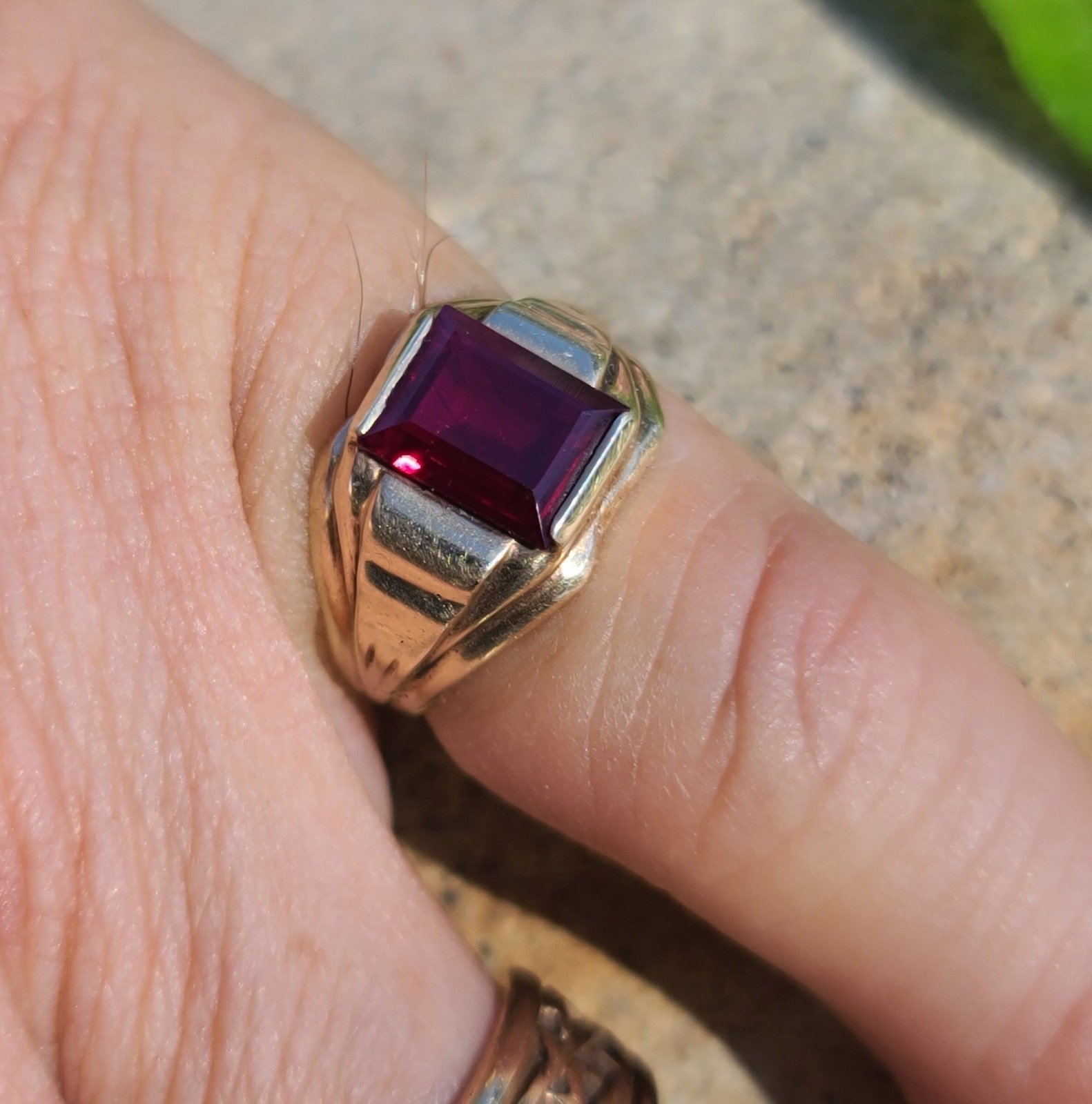 Vintage 10k Solid Yellow Gold Red Ruby Ring 4.75s… - image 9
