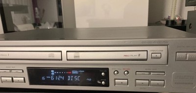 WELLTECH 20666 CD RECORDER/PLAYER  