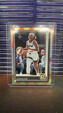 2025 panini donruss wnba dana evans team logo /13