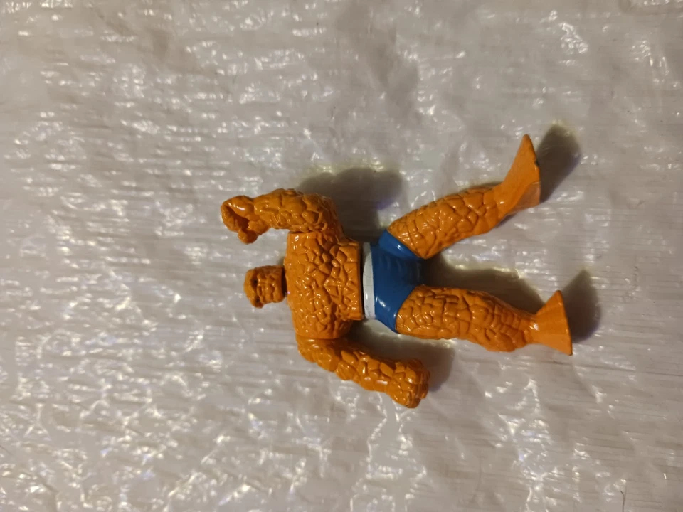 The Thing, Marvel, 1994, Toy Biz Fantastic Four Diecast Metal Ben Grimm 2.5" Foto 3 de 4