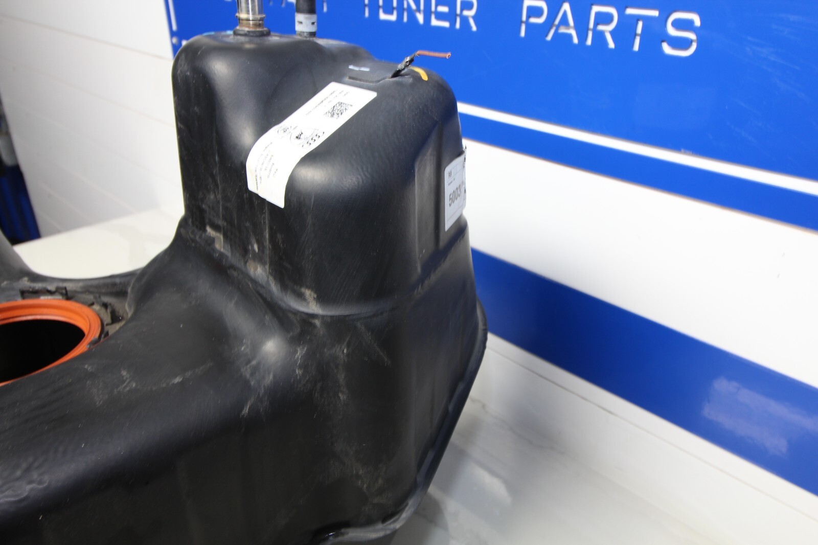 17-21 AUDI R8 V10 PLUS RWS OEM  FUEL TANK PASSENGER RIGHT 4S0201021
