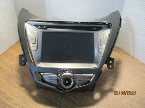 2011 2012 2013 HYUNDAI Elantra OEM Navigation XM Radio MP3 CD Player