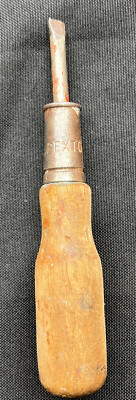 Rare Vintage Pexto RS&W Co. Perfect Wood Handle Flathead Screwdriver 5  Long