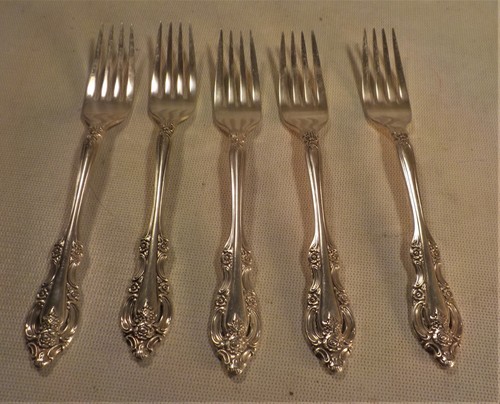 Vtg 5 ONEIDA Community SILVER ARTISTRY Dinner Forks 7-3/4" Silver plate 1965 - Picture 2 of 17