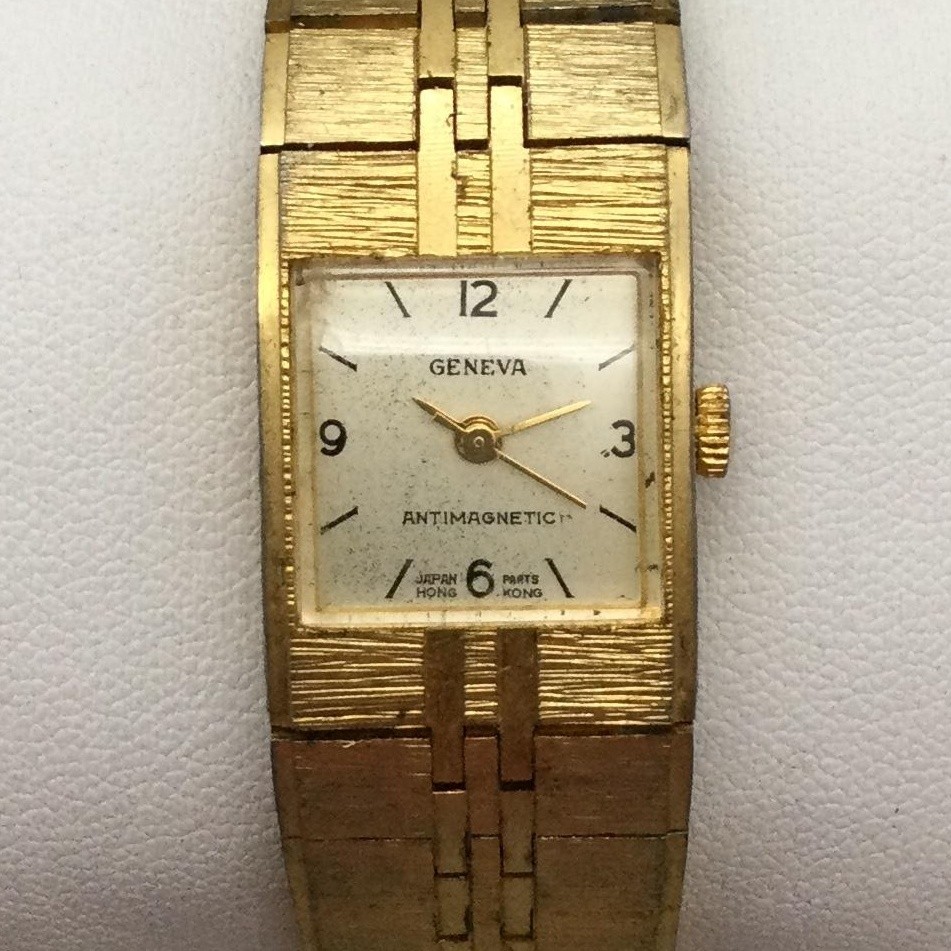 Vintage Geneva Womens Watch 18mm Gold Tone Antimagnetic Manual