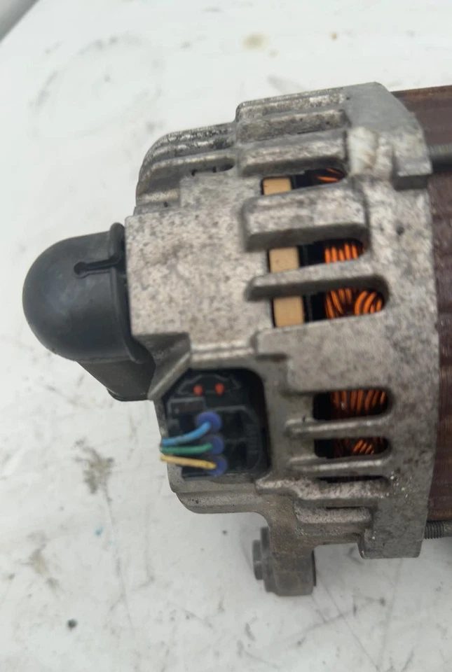Alternador Nissan Versa 2012 2013 2014 2015 2016 2017 2018 2019 Foto 3 de 4
