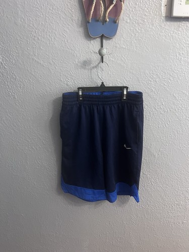 Shorts Boys Nike Blue Shorts Basketball Size XL