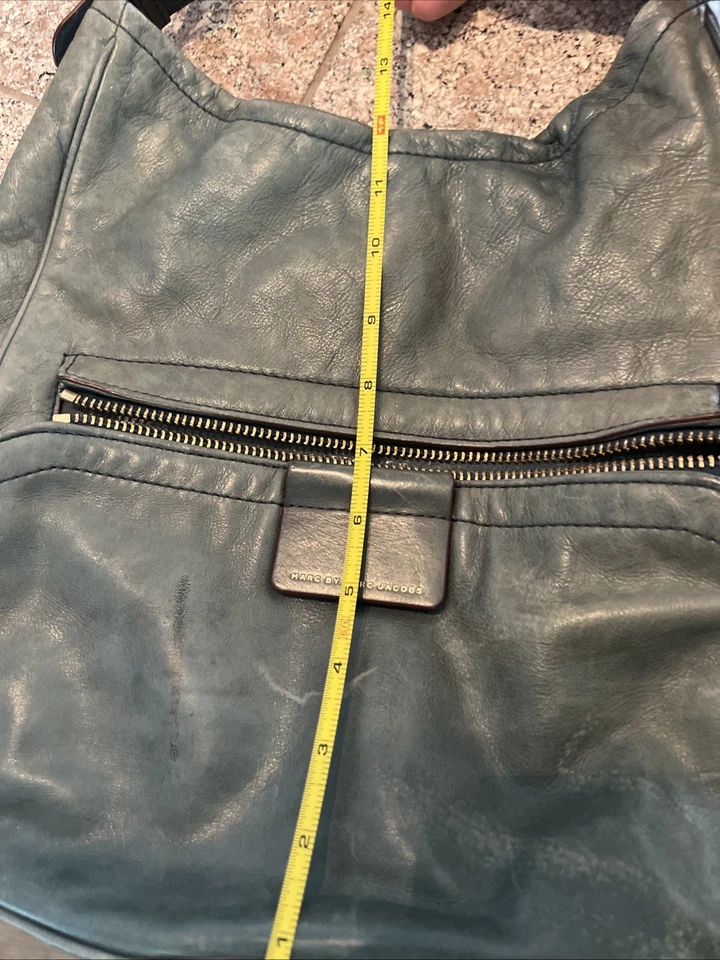 Bolso de cuero verde italiano Marc By Marc Jacob’s Hopper Foto 2 de 4