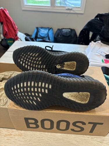 Size 9 - adidas Yeezy Boost 350 V2 Low Dazzling Blue - Picture 5 of 7
