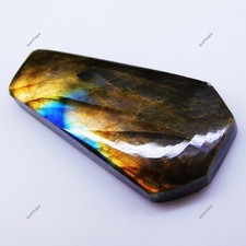 19.60 Ct Madagascar Natural Fire Labradorite Certified Untreated Gemstone