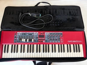 Nord Stage 4 88-Key Fully Weighted Keyboard Nord Electro 6D 61-Key Semi-Weighted Keyboard