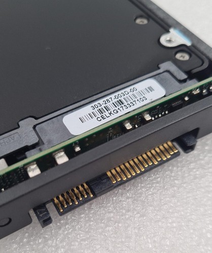 SAMSUNG 7.68TB SAS 12Gb/s 2.5" FLASH SSD MZ-ILS7T60 MZILS7T6HMLS-000C3 PM1633a - Afbeelding 5 van 8