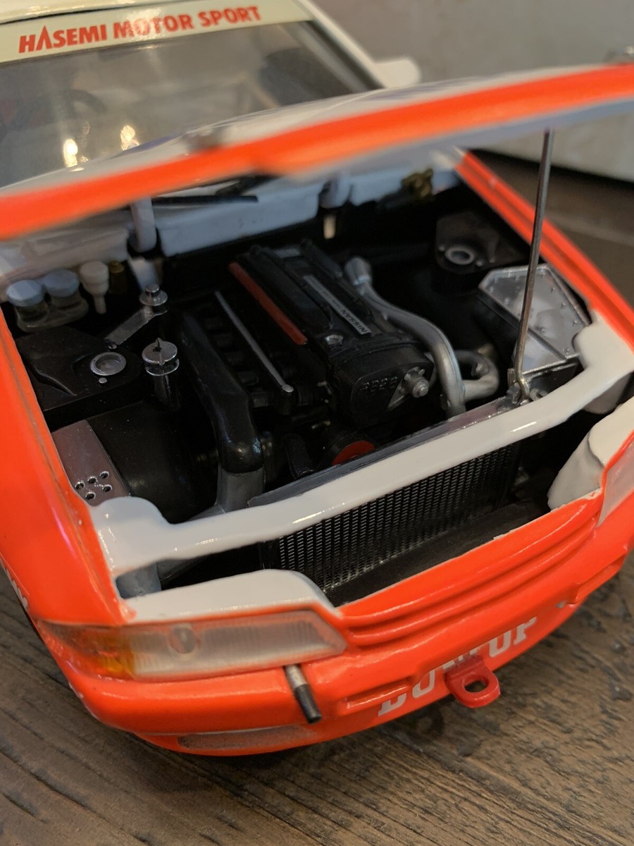 京商 1/18 UNISIA JECS SKYLINE 1/18 Kyosho Nissan Skyline GTR