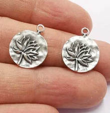 4 Pcs Lotus Round Dangle Charms Flower Antique Silver Plated jewelry Accessories