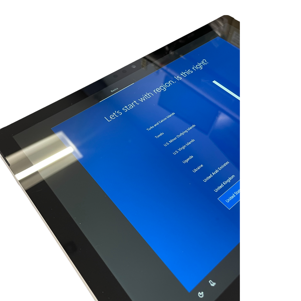 Microsoft Surface Pro 5 M3-7Y30 128GB 4GB RAM Wi-Fi, 12.3 - Silver