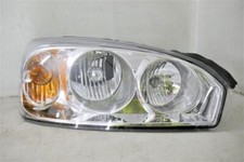 Passenger Headlight Classic Style Emblem In Grille Fits 04-08 MALIBU 1883744