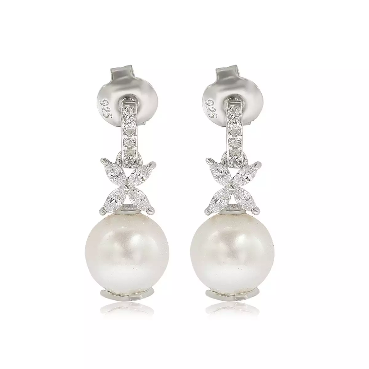 Suzy levian 2024 pearl necklace