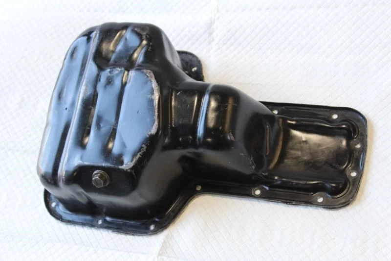 2000 TOYOTA MR2 ENGINE MOTOR OIL PAN Foto 2 de 4