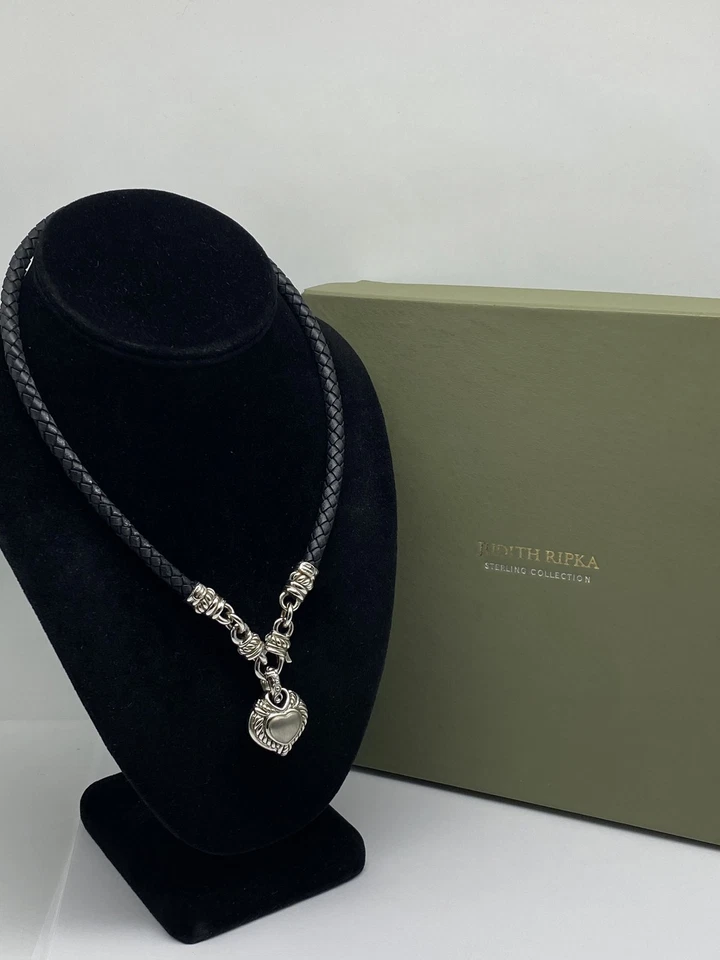 Collar Judith Ripka Plata Esterlina Cuero Cordón Corazón Colgante 17" 46.9g Foto 2 de 4