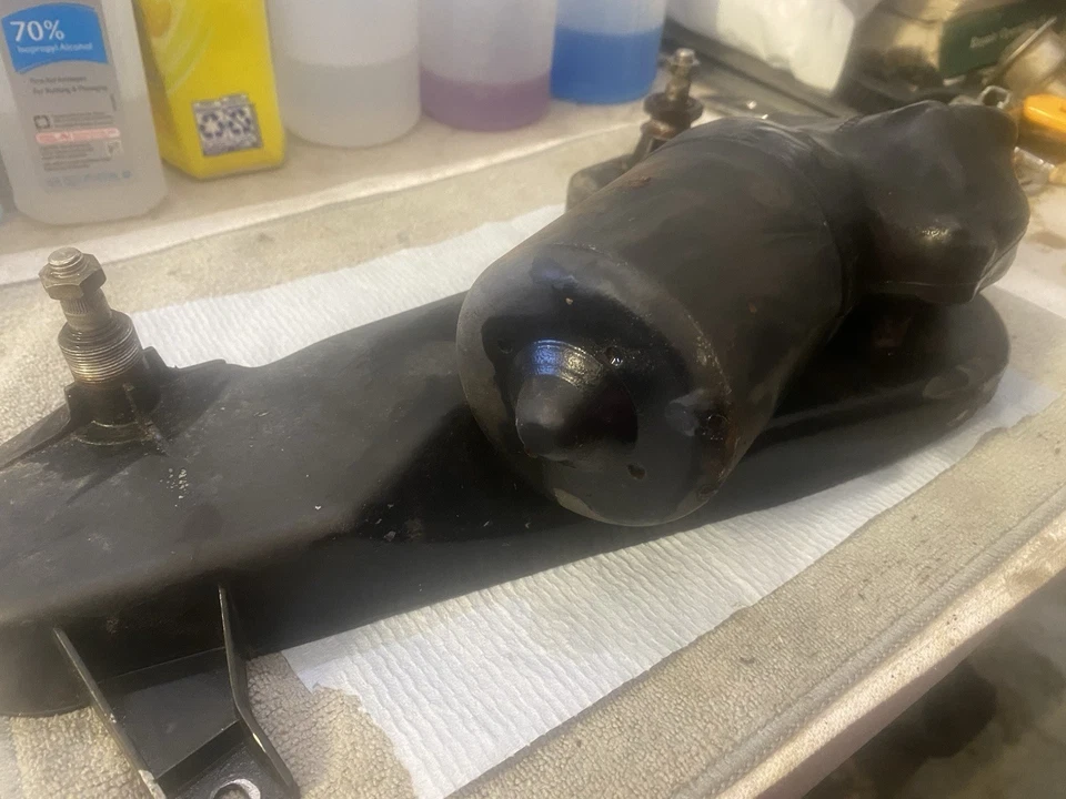 Mercedes Benz W116 450SEL 1973-80 6,9 280SE LIMPIAPARABRISAS MOTOR Y ACOPLAMIENTO Foto 3 de 4