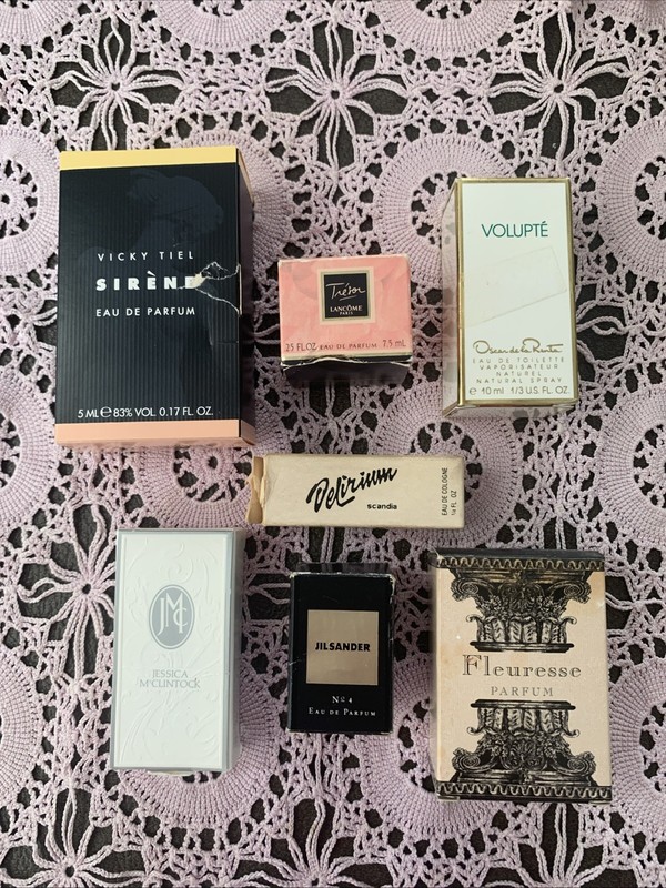 Lot of 7 Vintage Perfume Bottles With Box ~~See Description~~