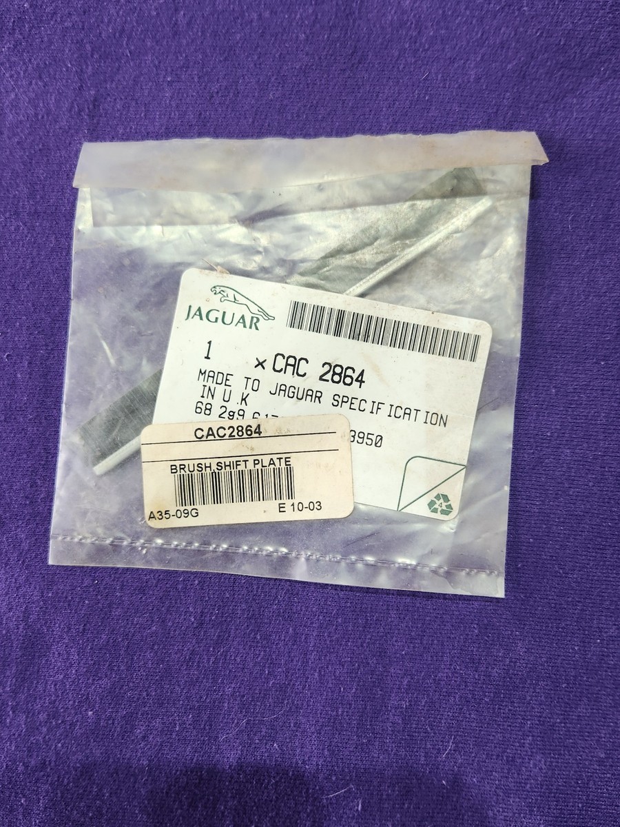 チャッピー JAGUAR OEM XJS XJ6 SERIES III TRANSMISSION SHIFTER BRUSH SEAL