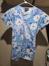Absolute Blue Floral Scrub Top Adult Women's Size Medium Short Sleeve