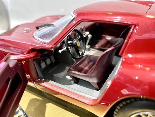 Guiloy - 1/18 Scale - Ferrari 250 GTO 1964 - Diecast Model Car - REF 67502 - Picture 7 of 12
