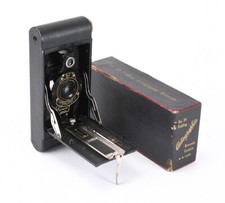 KODAK NO. 2A FOLDING AUTOGRAPHIC BROWNIE, BOXED, STUCK BOARD, AS-IS/cks/208632