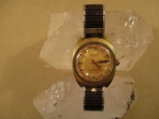 Beautiful Vintage 1970s Men's  Lucien Piccard Circa 101 Automatic Watch. 