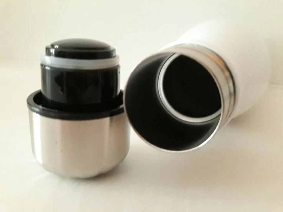 Water Bottle Non oxidizing Aluminum - Image 3 of 4