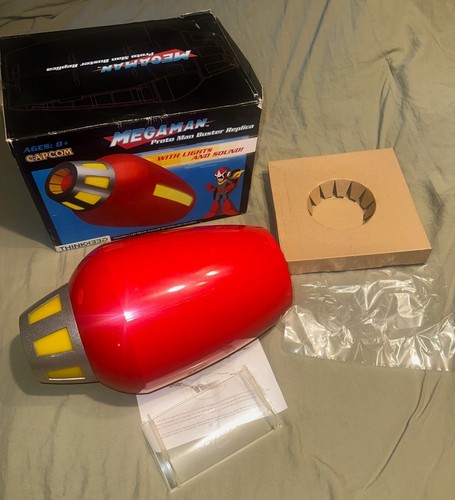 Mega Man Proto Man Buster Replica -ThinkGeek- NEW WITH STAND & SOUND- WORKS! - G - Picture 13 of 17