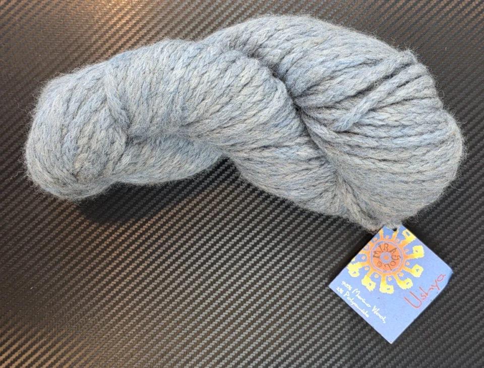 Mirasol Ushya Silver Cloud #1724 Garn