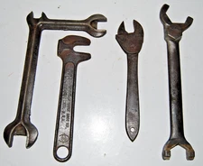 Rare Vintage Lot of 4 Specialty Wrench Rapid Diamond Calk Horseshoe 1488 Star