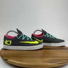 Big Kids Boys Nike KD Vulc Kevin Durant Low Athletic Basketball Shoes Size 5.5 Y